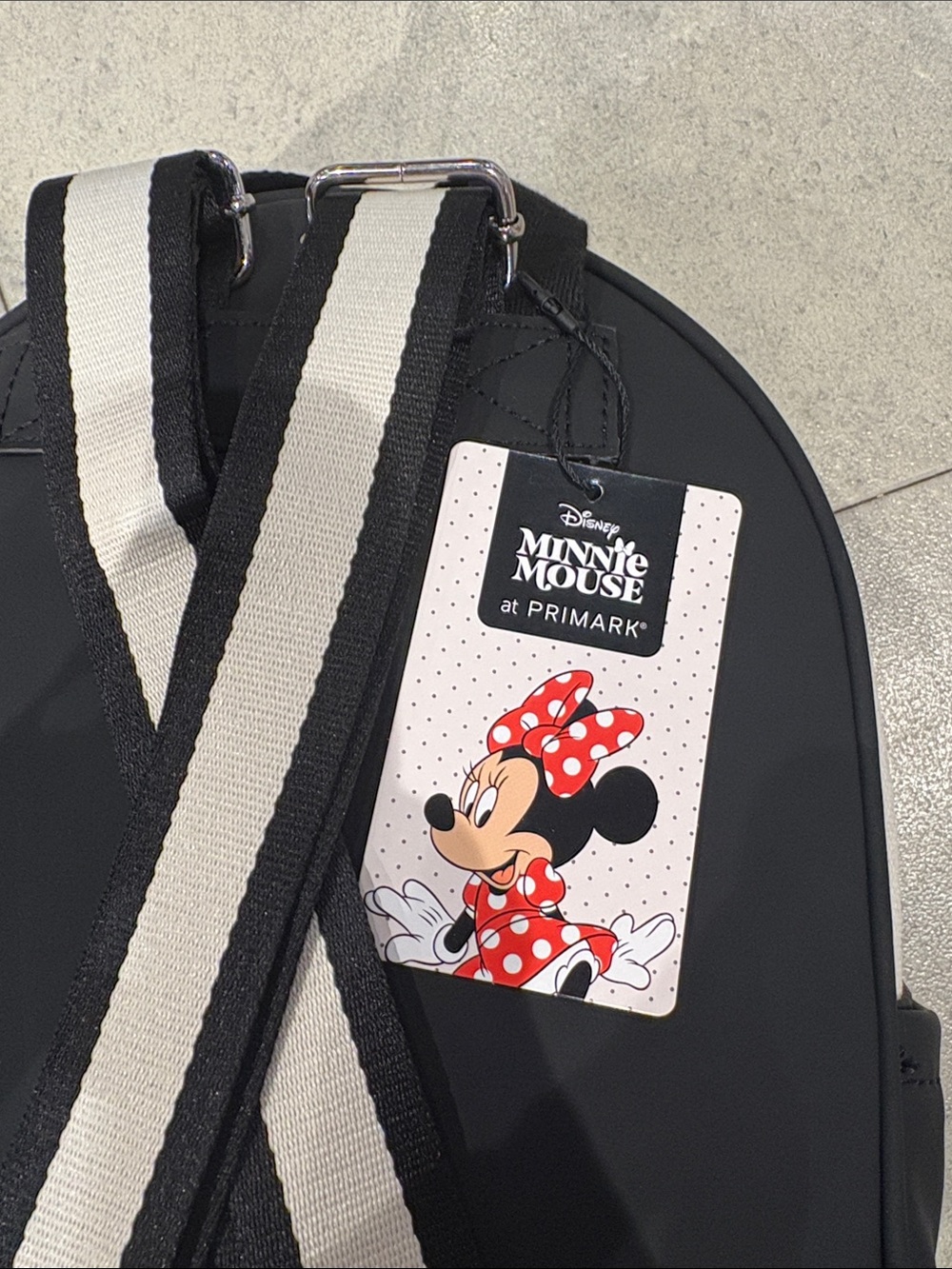 Disney Minnie Mouse canvas Backpack  with keychain NWT - Picture 3 of 8